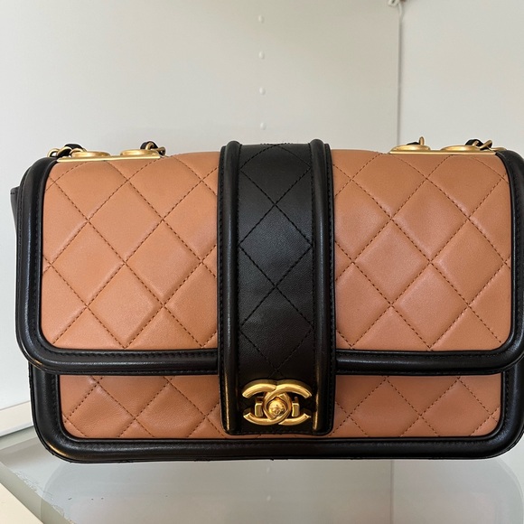 Authentic Chanel Lambskin Quilted Medium Elegant CC Flap Brown Black - Picture 1 of 9